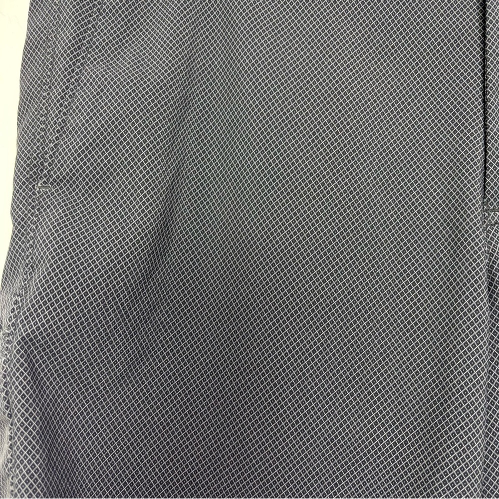 Callaway Men's Golf Shorts Size 34 Waist Button Zip Front Bermuda Chino - Picture 2 of 9